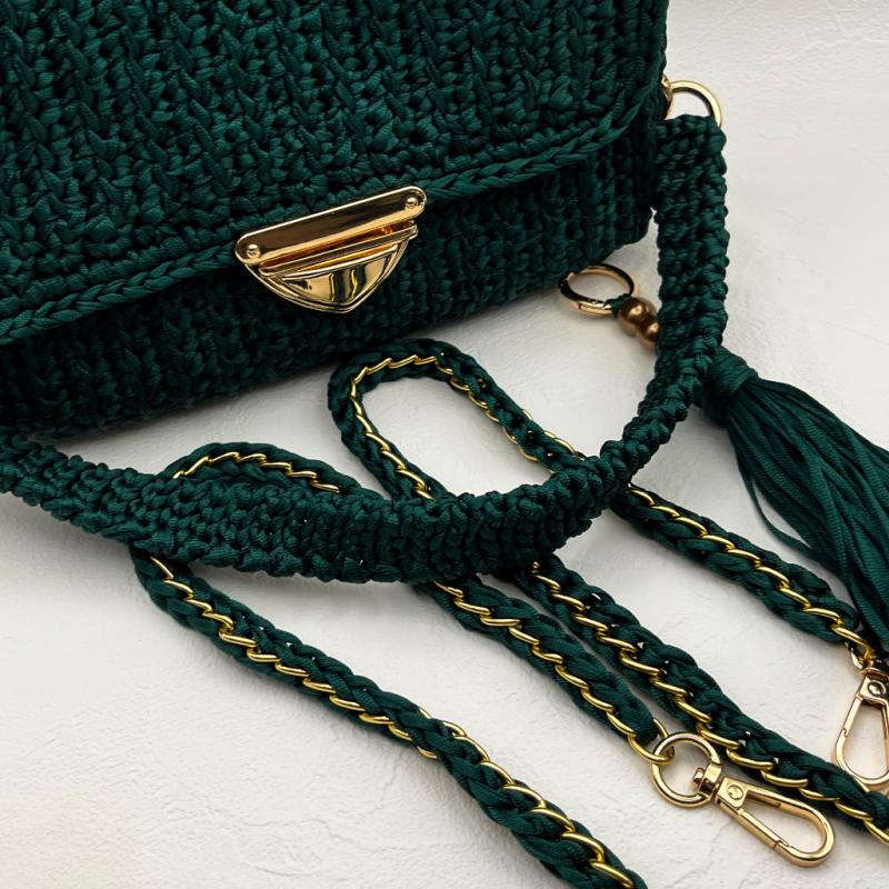 編みバッグショルダー 2way グリーンとゴールド金具 かぎ針編みバッグ