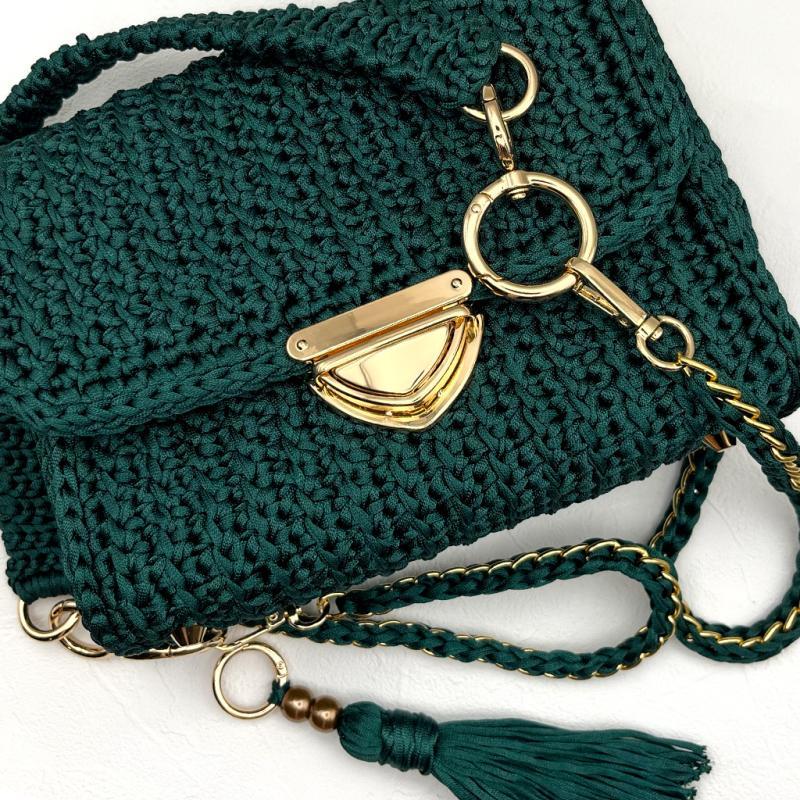編みバッグショルダー 2way グリーンとゴールド金具 かぎ針編みバッグ